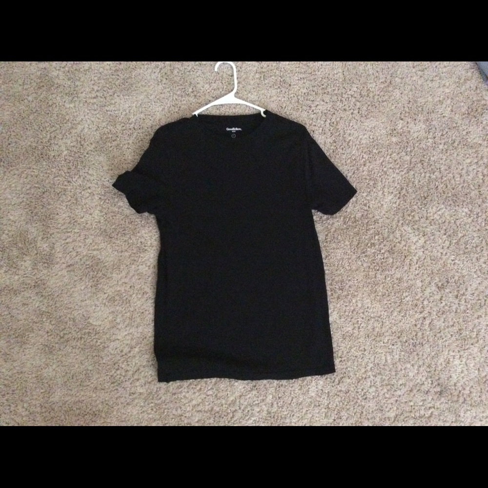plain black t-shirt